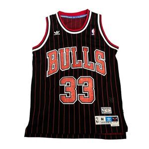 Adidas NBA Chicago Bulls Pippen Jersey #33 Black Men Size M